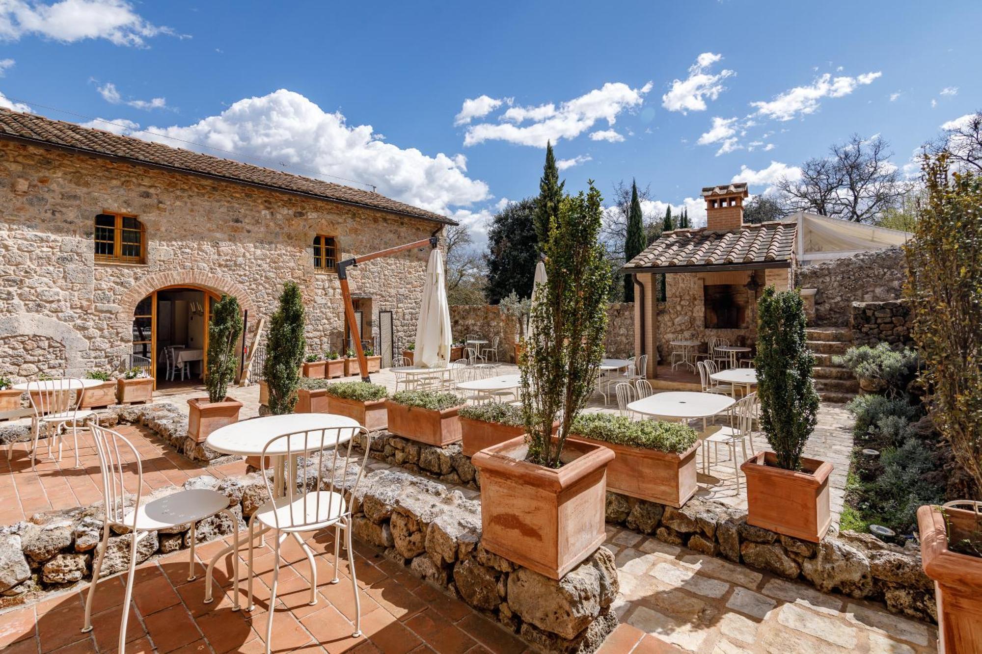 Relais La Costa Historical Residence Monteriggioni Kültér fotó