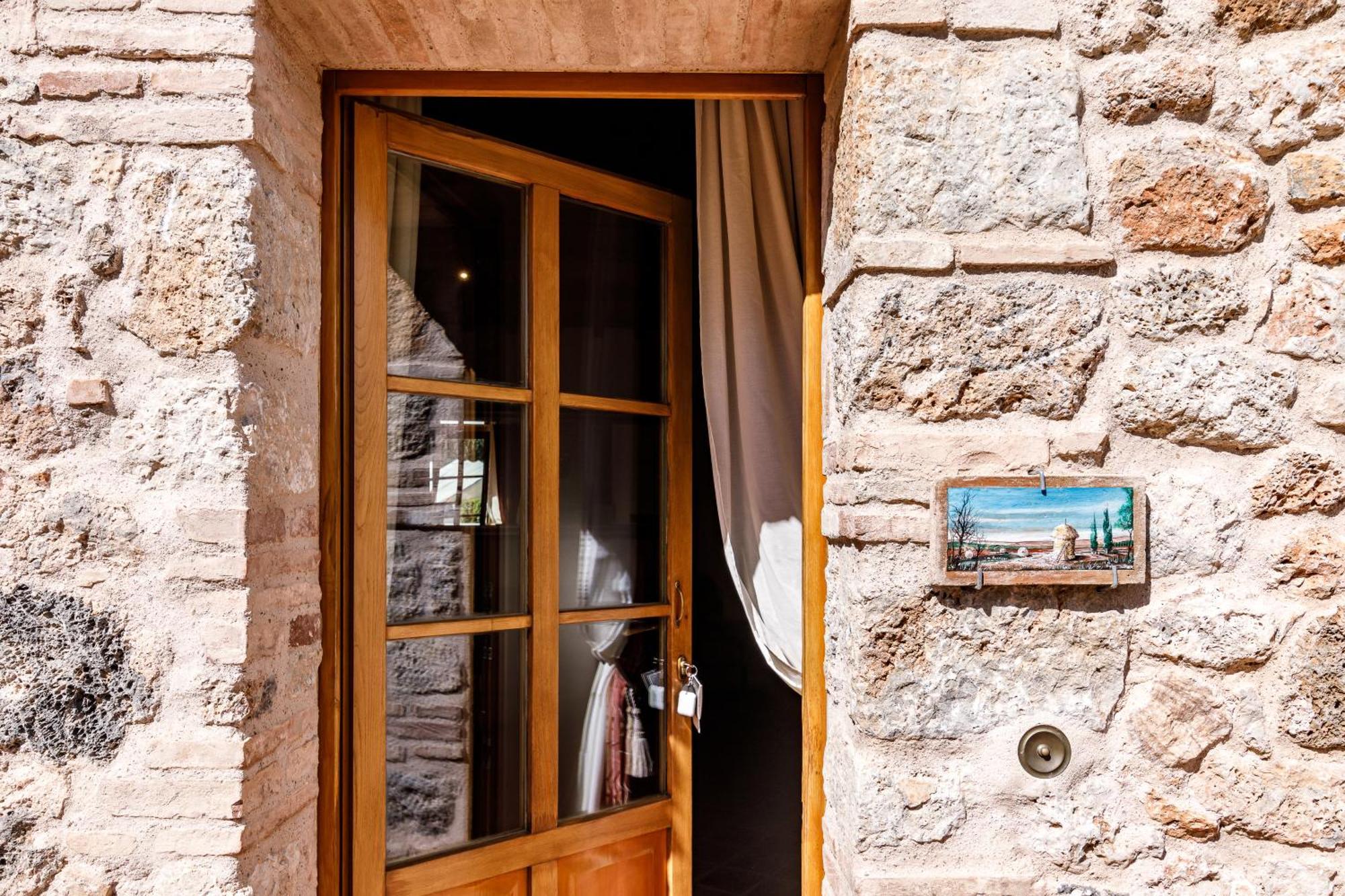 Relais La Costa Historical Residence Monteriggioni Kültér fotó