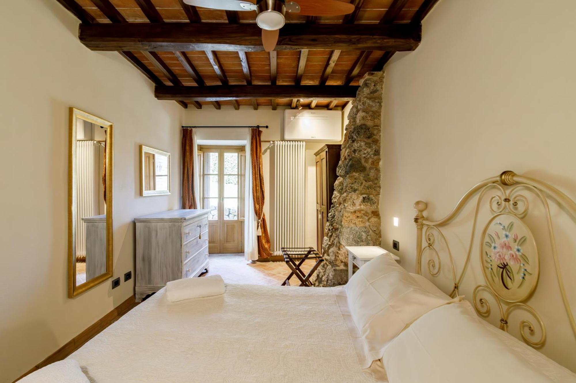 Relais La Costa Historical Residence Monteriggioni Kültér fotó