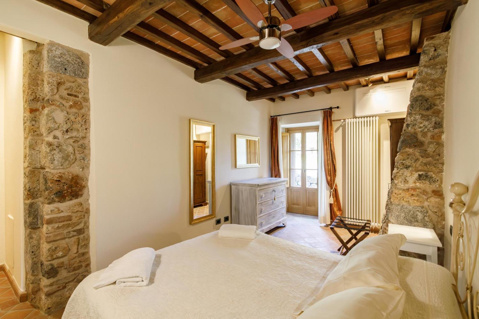 Relais La Costa Historical Residence Monteriggioni Kültér fotó